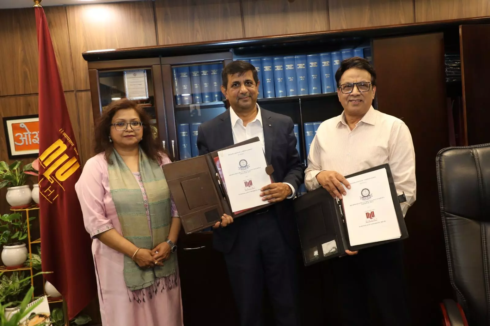 Collaborative Endeavors in Legal Education: National Law University, Jabalpur enters into MoU with National Law University, Delhi